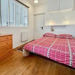 Charming Apartment Paris - Rentaway Bnb